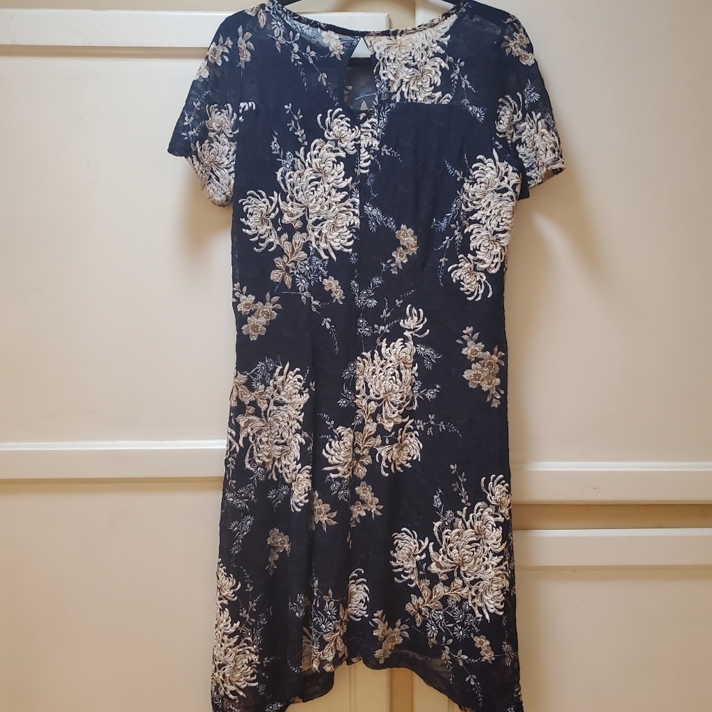 Roz & Ali Women's Short-sleeved Peplum Dress - Picture 4 of 11